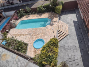 Cobertura duplex piscina churras e 2 vagas super arejado